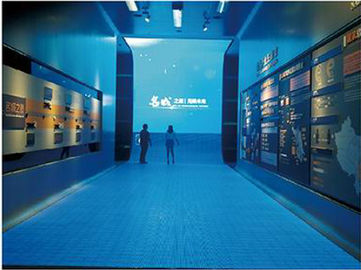 Chiny Wodoszczelne ekrany P6.25 4000 Nits Led Dance Floor 500 * 1000 MM dostawca