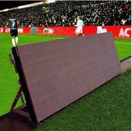 Chiny 6500Nits Pixel Stadium Perimeter Led Display 1R1G1B 10 MM Front Access dystrybutor